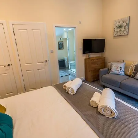 Cosy In With Parking! Kendal