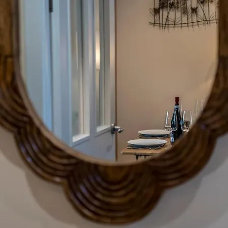 Cosy In With Parking!